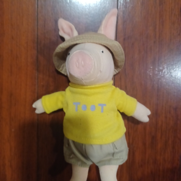 Toot Plush Pig Stuffed Animal - Picture 3 of 5